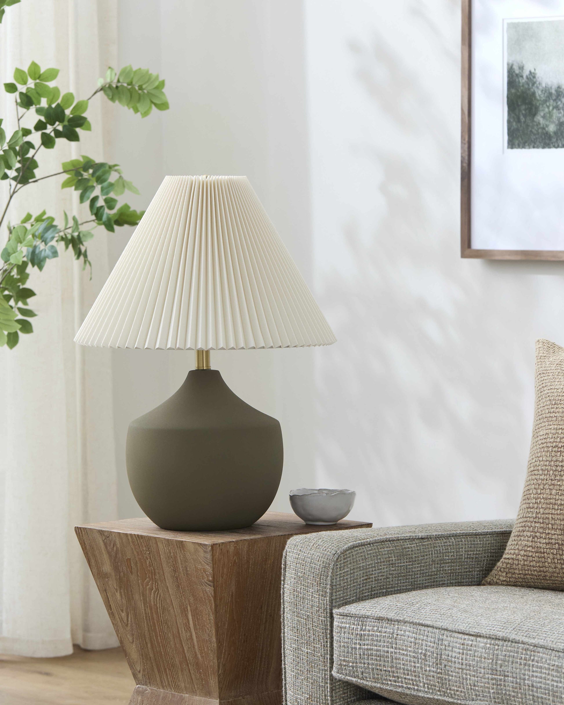 Felixdorf Table Lamp-4